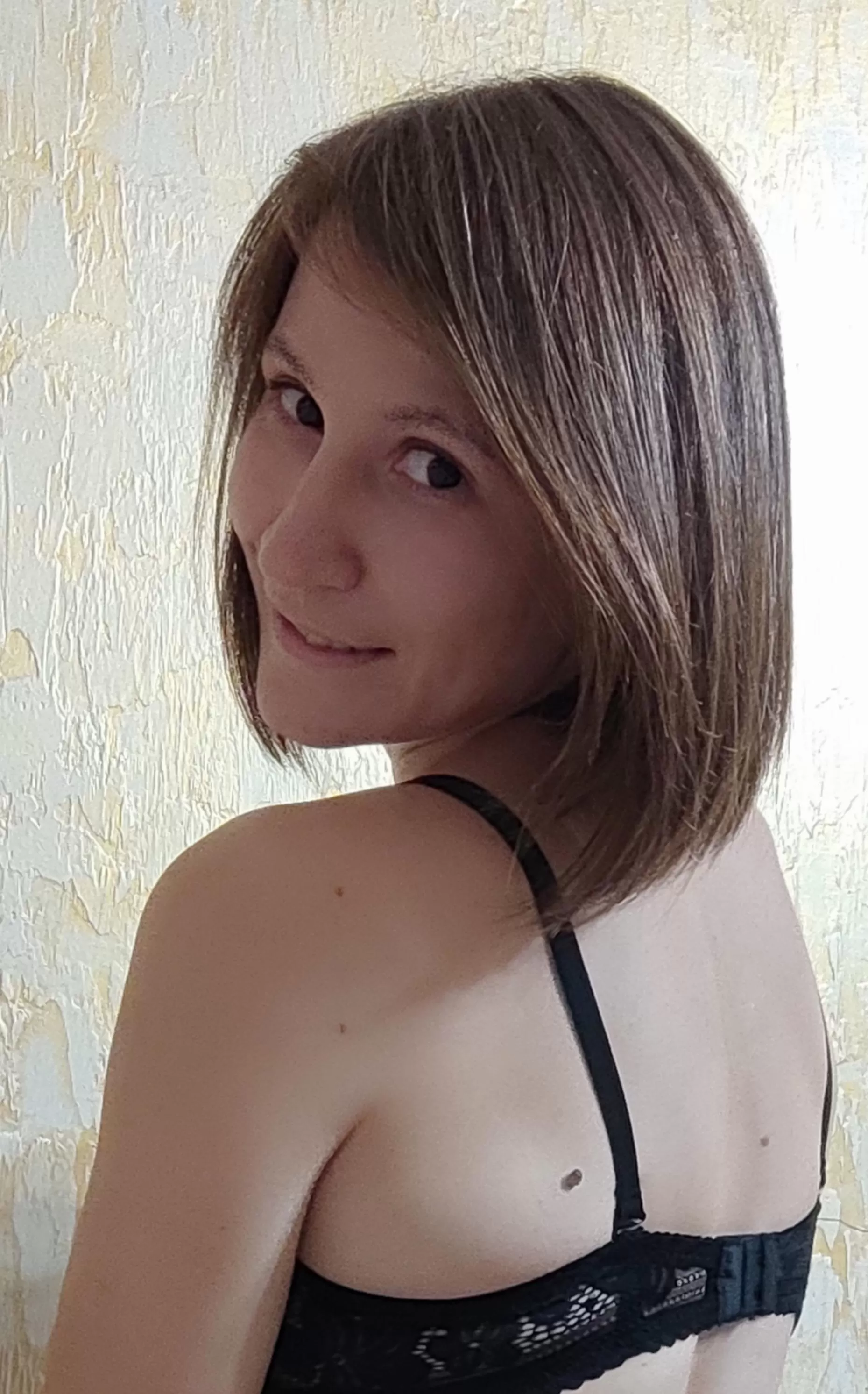 Have a nice Sunday, my dears! Hope the weekend is going great.😬😘 posted by ValuableOk1