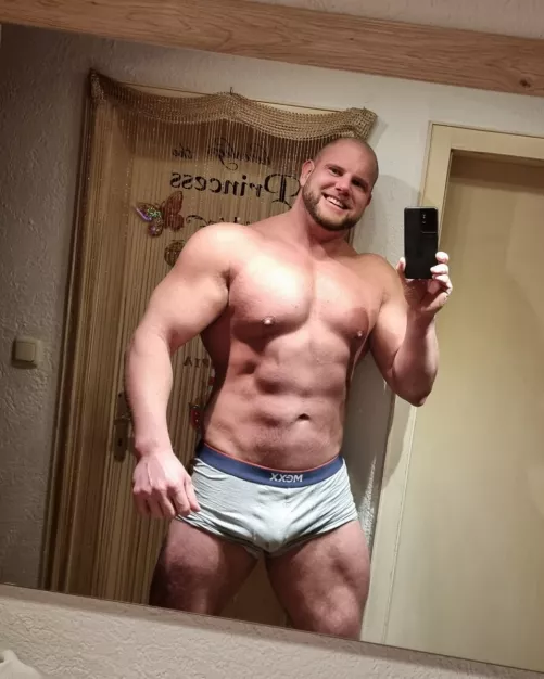 have a nice week 🙂 by Wrong-Engineering-74