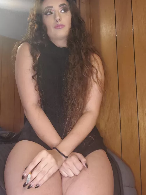 Have a smoke break with me? by Naughtysuccubus666