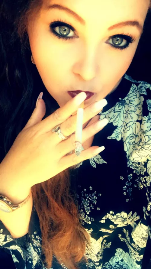 🔥Have an awesome afternoon peeps 💋🔥 by OceanEyez00