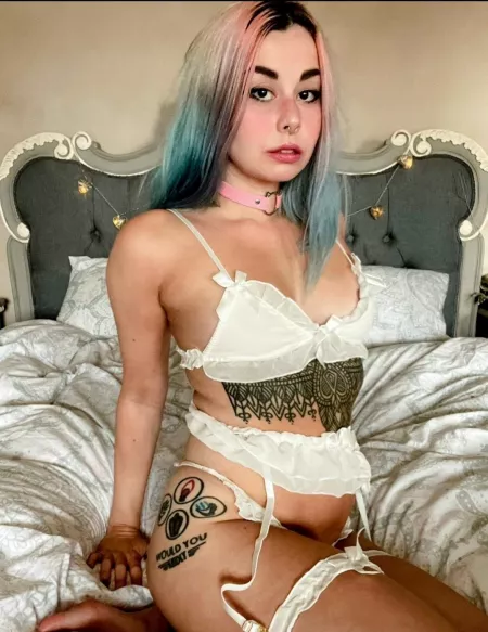 Have I been a good girl, Daddy? by kittenillustrated