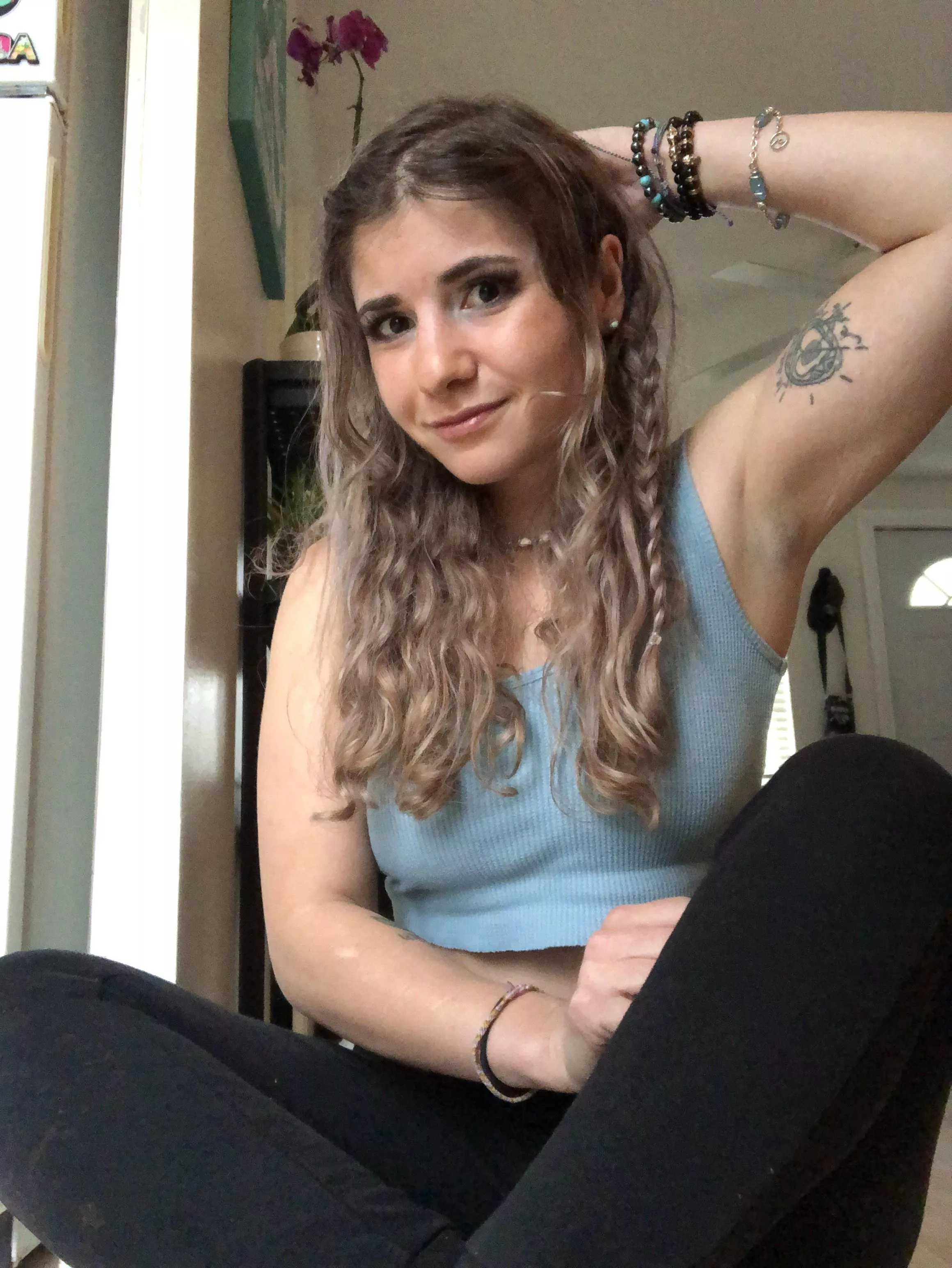 🙈💙 have time to lick them? posted by lil-athena