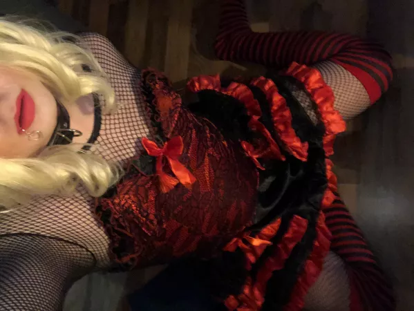 Have to wear a wig to look blonde by Femboyrp999