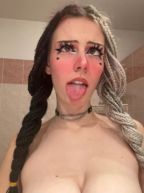 Have you ever dreamed of a hot girl that’s into naughty stuff all day long? Here I am 🥺😈🤤 by ExplanationOk8464