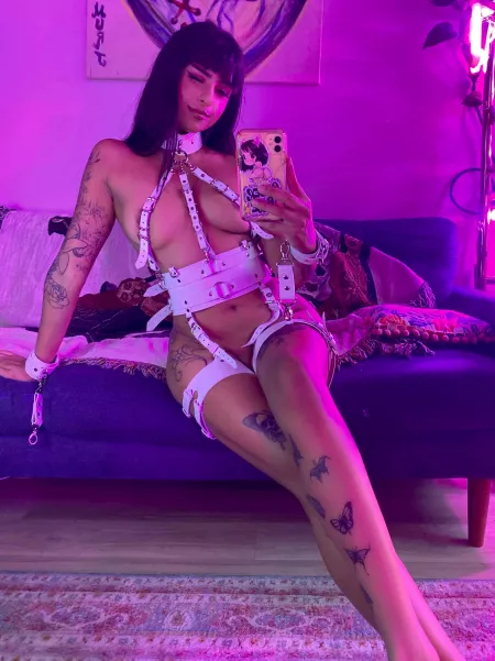 Have you ever fucked a tatted Indian girl or can I be your first? 😼 by slaysheslays