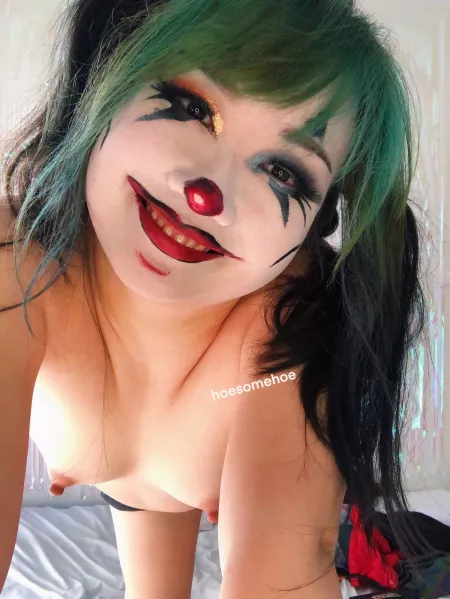 Have you ever seen a clown nude selfie? Now you have x by hoesomeslut