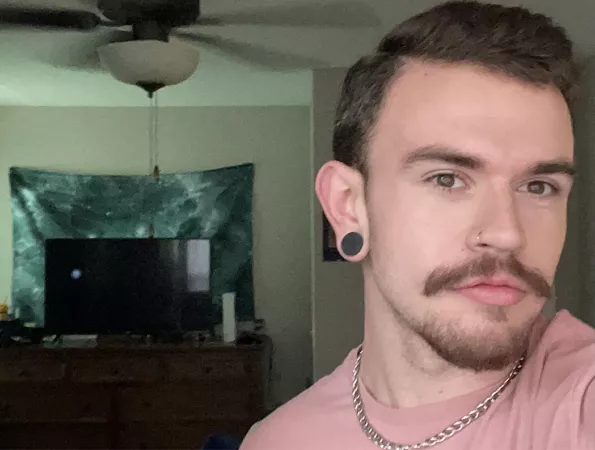 Haven’t had a no filter selfie in so long, feels weird 😳 by yakobiixx