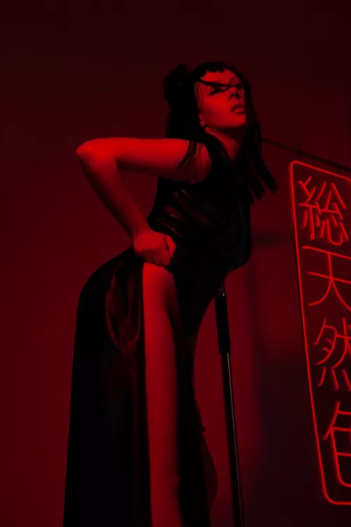 Haven't posted here for a while, here I am again to bring some oriental vibes by Niamh_Satie