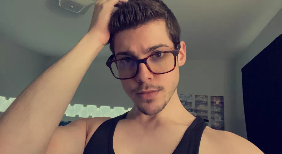 Haven’t posted here in a bit… by casscagex