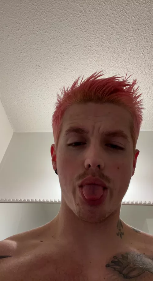 Haven’t posted in months. No idea what color my hair is but I like it. by NikolaiiBrazen