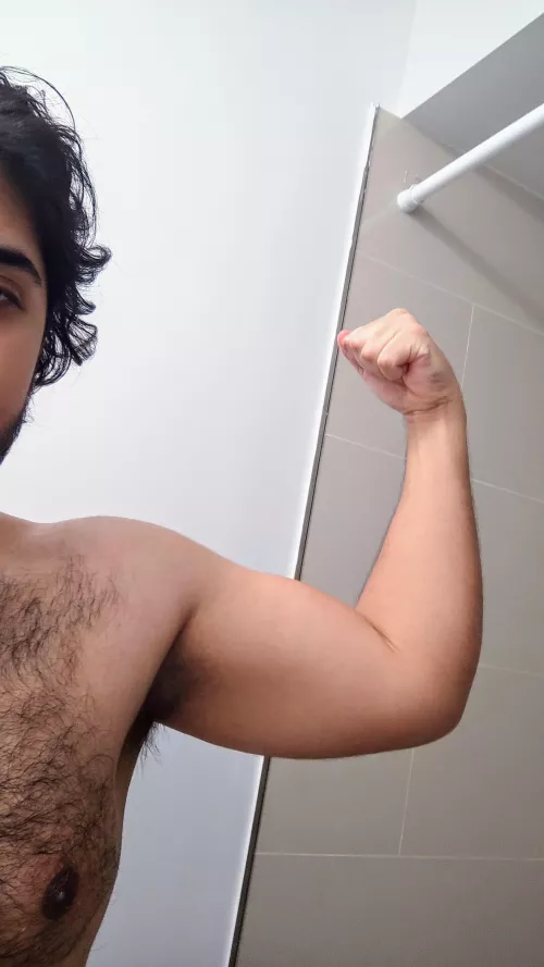 Haven't shaved yet by lewdfocker1