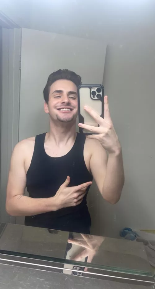 Haven’t smiled in a minute so I thought I’d share this rare phenomenon by Psychodellix