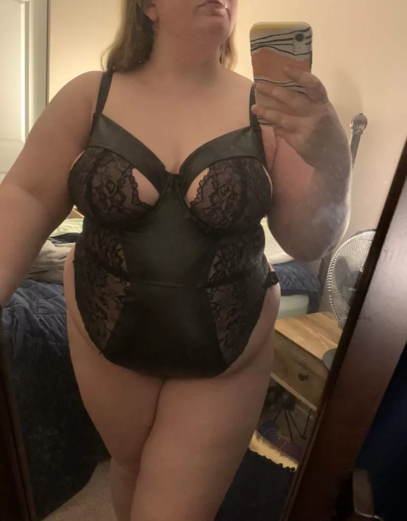 Having a bad bitch moment in this lingerie posted by yessir_goodgirl