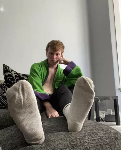 Having a chilled day by youthsocks_of