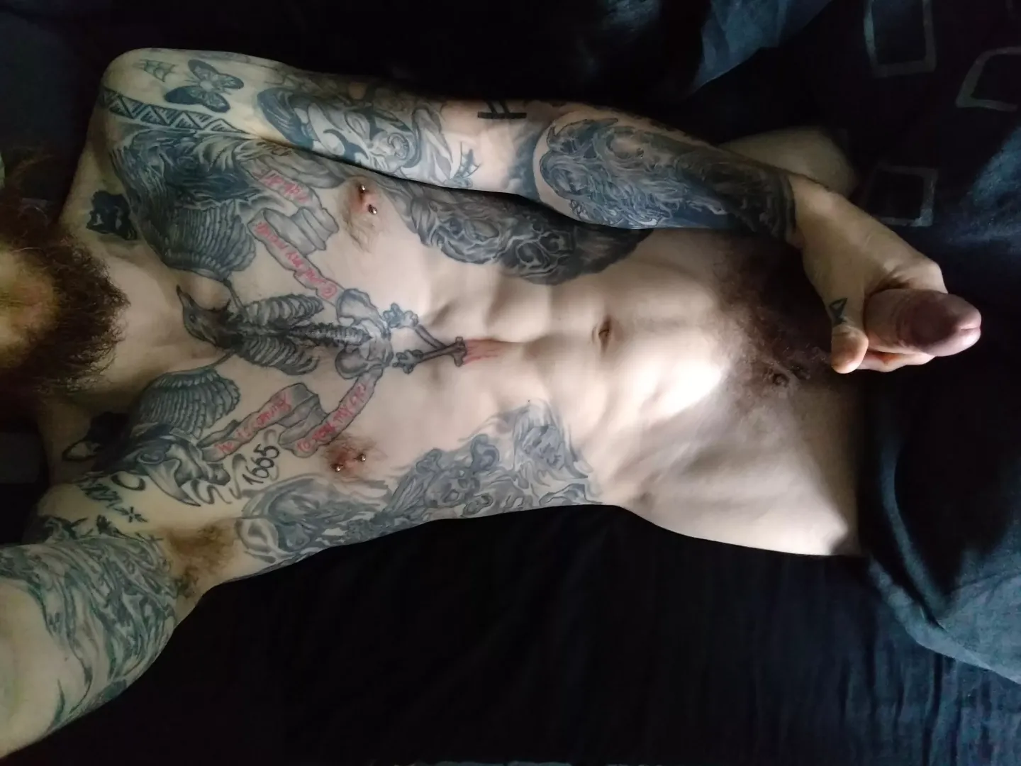 Having a lazy morning in bed and I need some company. posted by J-Cea