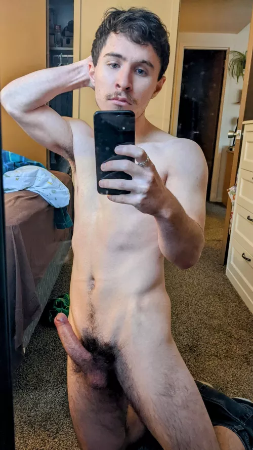 having a little fun before class ;) 21M, DMs open as always by DaiTheFlu222
