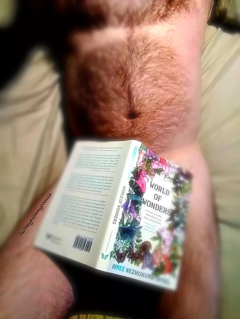 Having a relaxing a(m)ble through the World of Wonders. Happy Valentine's Day, readers! posted by HeyN0nnyMouse