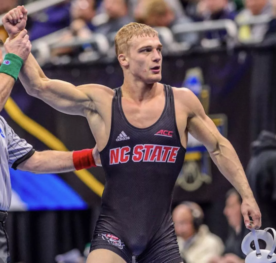 “Hayden Hidlay” … posted by neilfromsydney2003