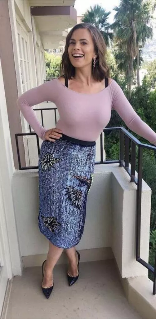 Hayley Atwell by crimsongirl