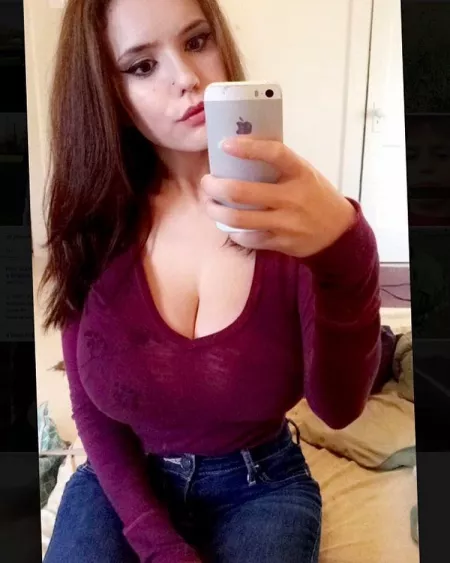 [HB]A baby is God’s opinion that life should go on. -Carl Sandburg by snackesmcgee