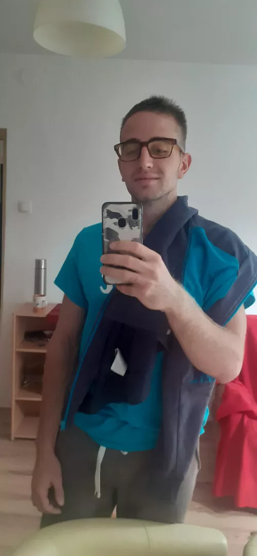 He broke up with me, I have 2 options: to cry or to smile? I choose the 2nd no matter what happens in life 😃 by iamxromx