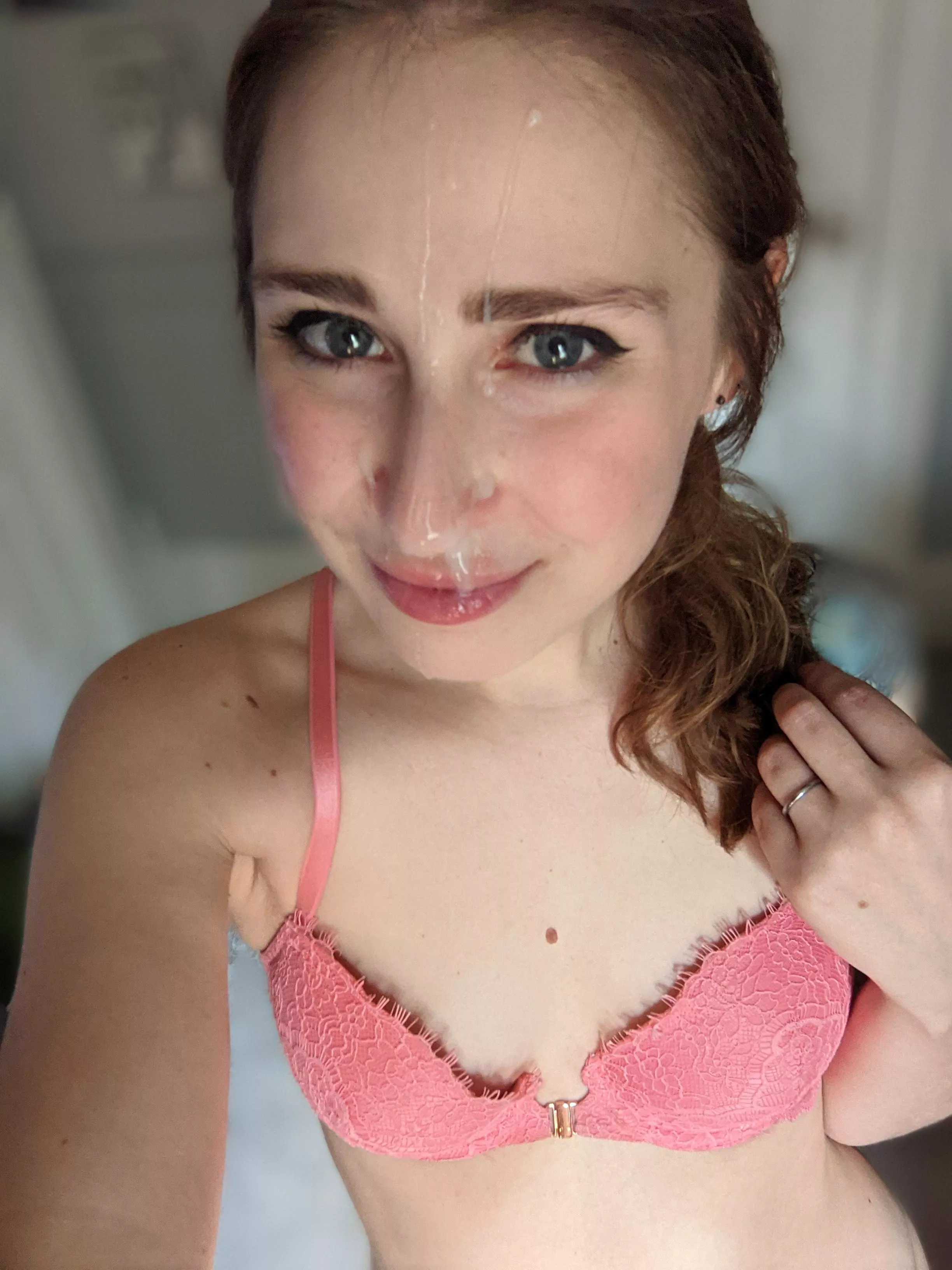 He glazed me like a donut 😍 posted by PenelopeDawn