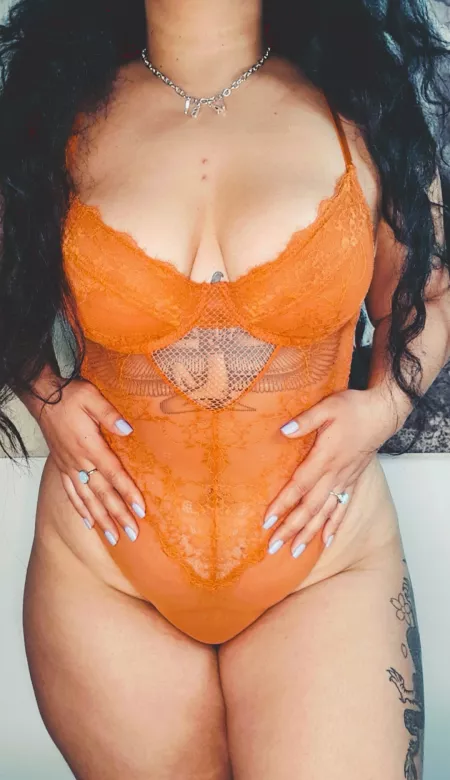 He love the way I ride the beat like a mf freak by amethystbumblebee