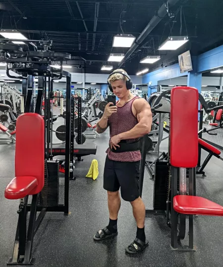 He squats tomorrow. Arms today. by NikolaiiBrazen