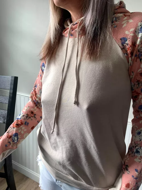 Headed out to run errands! Love my natural girls 😘 Don’t you? by Inquisitivecouple420