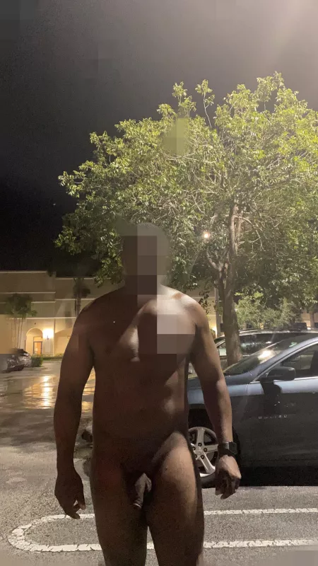 Headed to the gym by streaking-bair