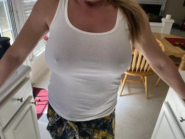 Headed to the pool by 2temptu