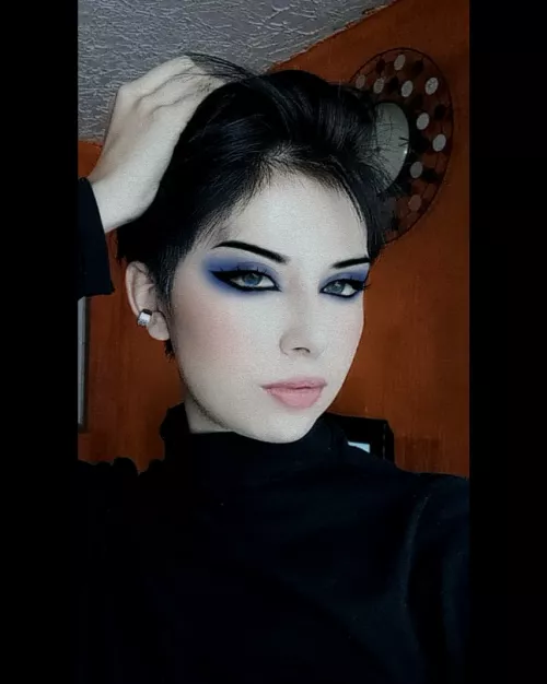 Heading out for a party do u think i will get laid tonight ?🏳️‍⚧️🍑 by amirfem