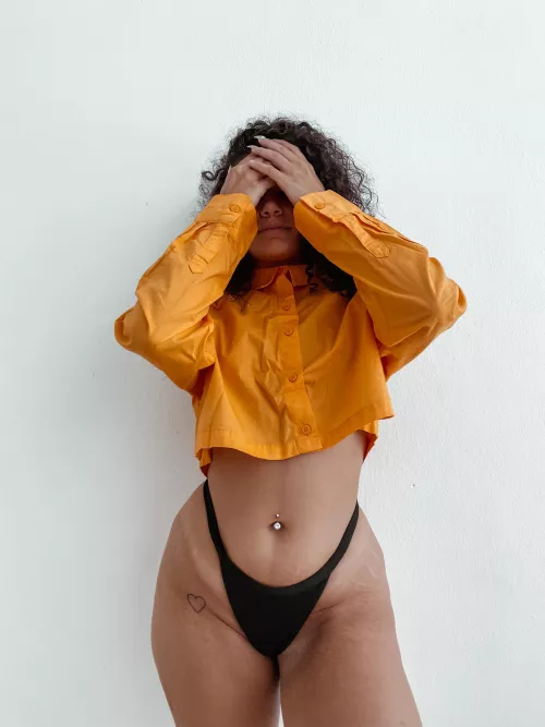 Heard you guys like belly buttons😘 by TheBaddestBabyy