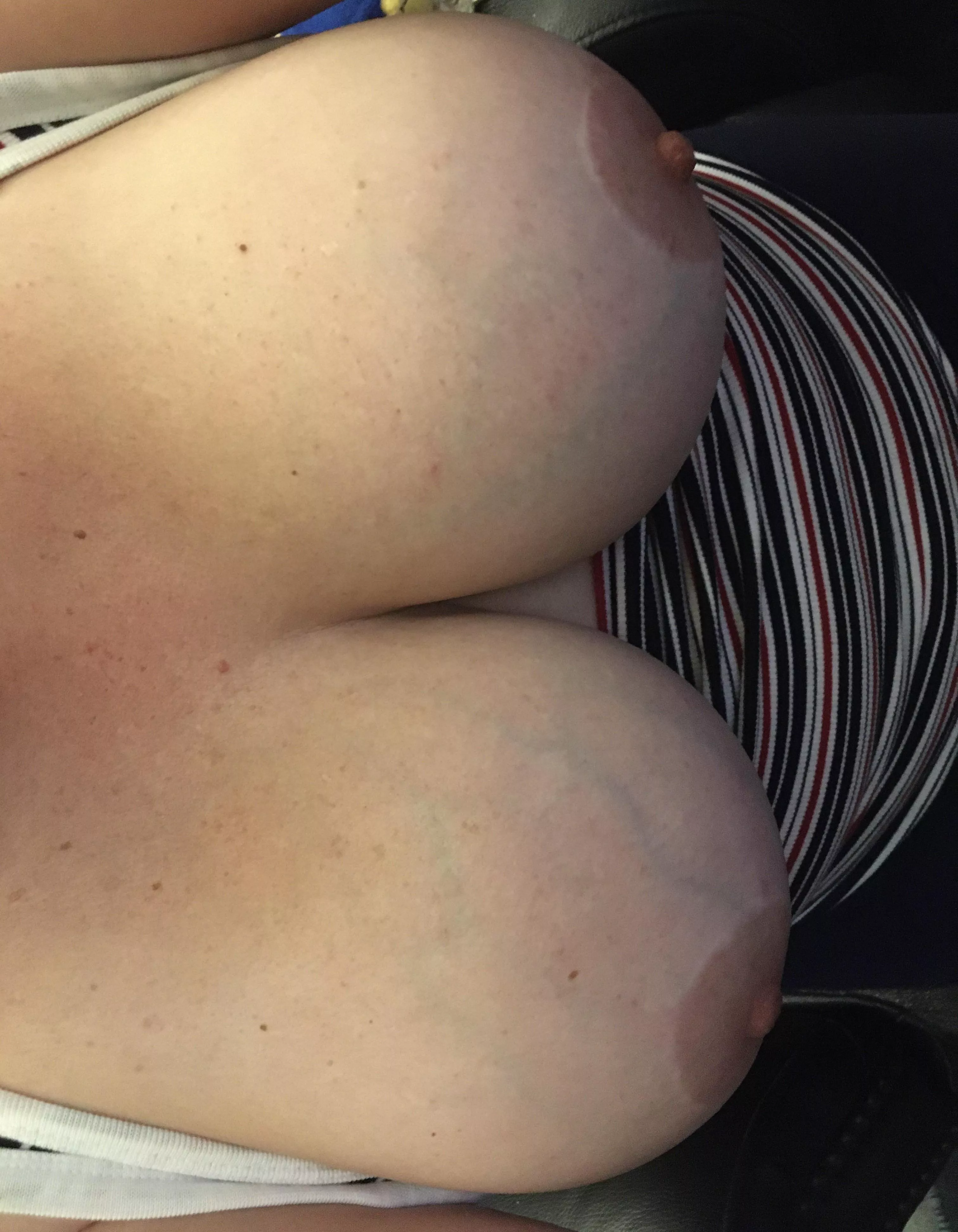 Heard you like mom tits? 😘 posted by Tinkerbell_in_Pink