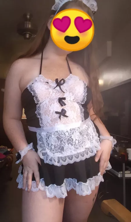 heard you needed my services.. by freckledxxfreak