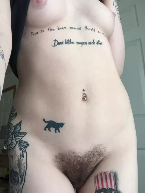 Heart shaped bush🥰 by stonerelfboi