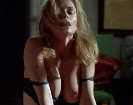Heather Graham in Killing Me Softly by boredominmd2022