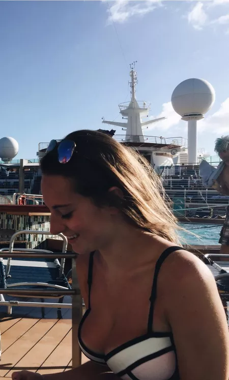 Heavy Hangers by civilrainy