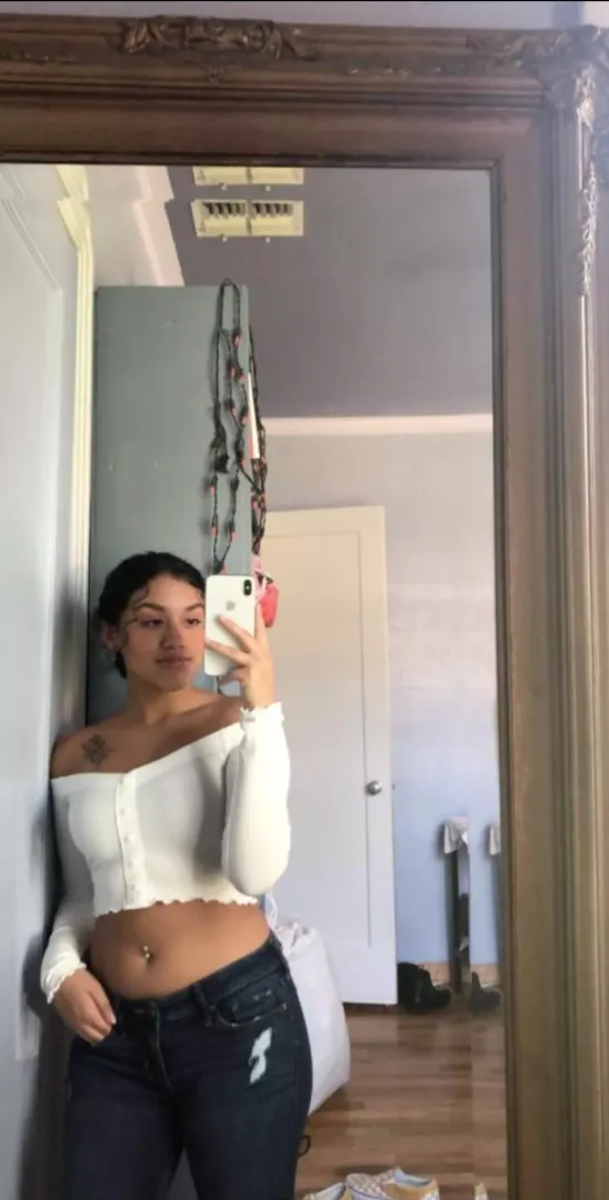 😊Heeey bby, if you want to play🍆💦 im waiting for you on KIK--> cotyhoty [SELLING] posted by cotyhoty95