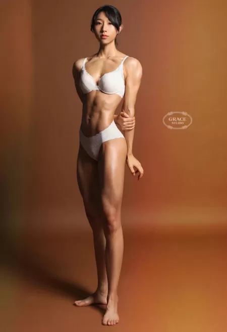 Heejin by MayamaFroggy