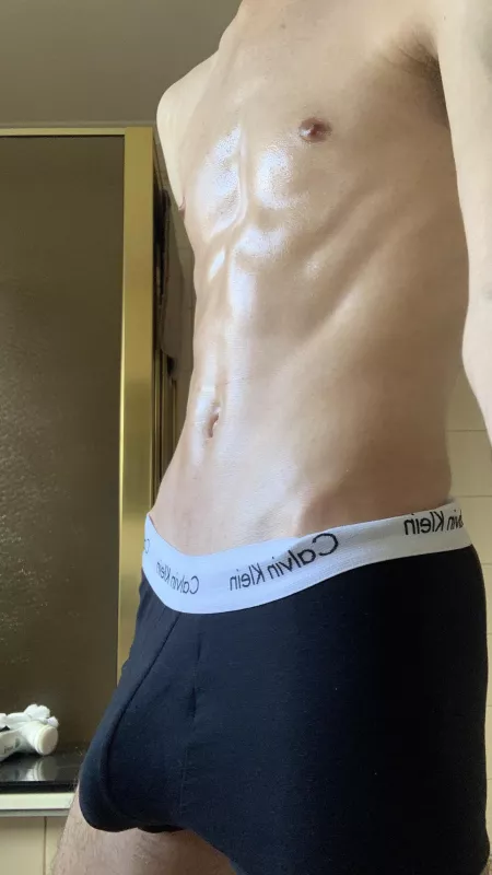 Hehe another pic 🥵 by mattyzeb