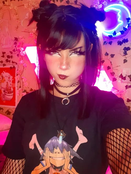 hehe anybody awake rn? cx by Hippylotus