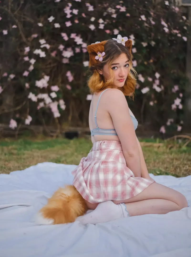 Hehe having fun in my backyard! posted by Mindless-Sentence820