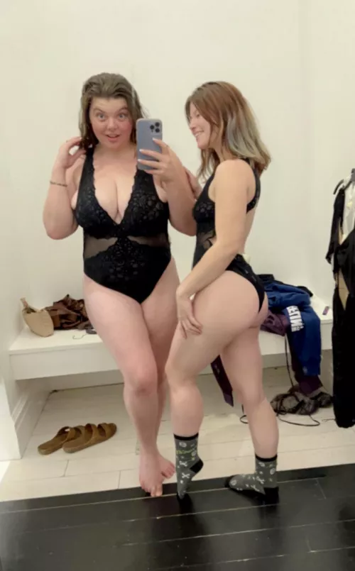 Heheh she’s 4”11 am 5”2 she has the ass I have the tits. 💕😇 by saguarostateswingers