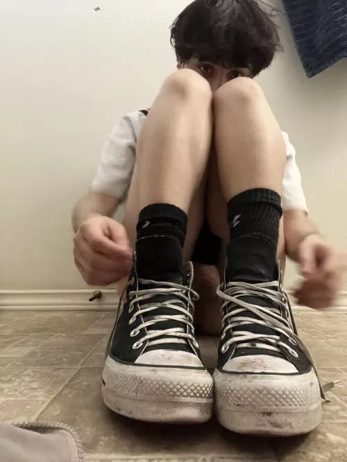 Hello :) by twinkpillt