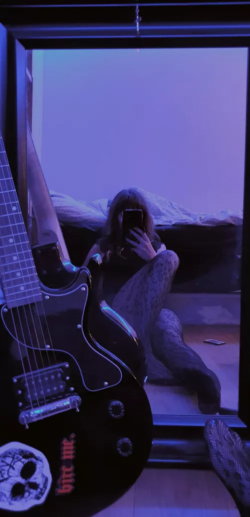 hello <3 by AforAwesome_