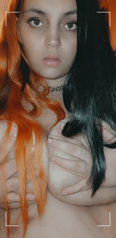 Hello🎃 by Lulmoe20201