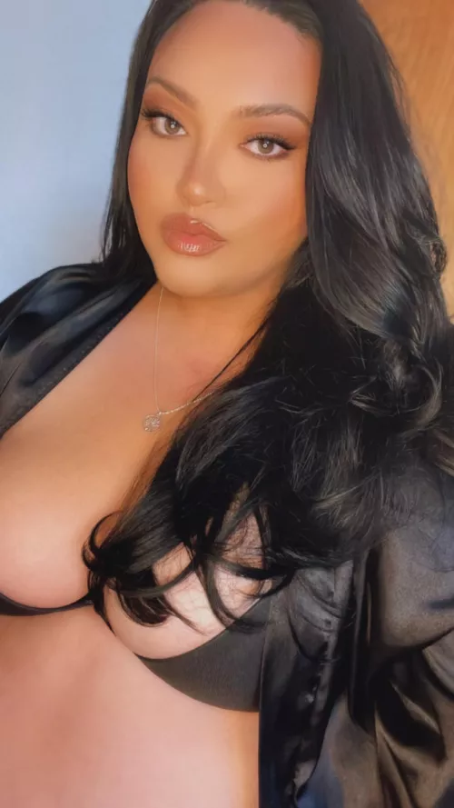 Hello 😈💋 by Thickthickbaby