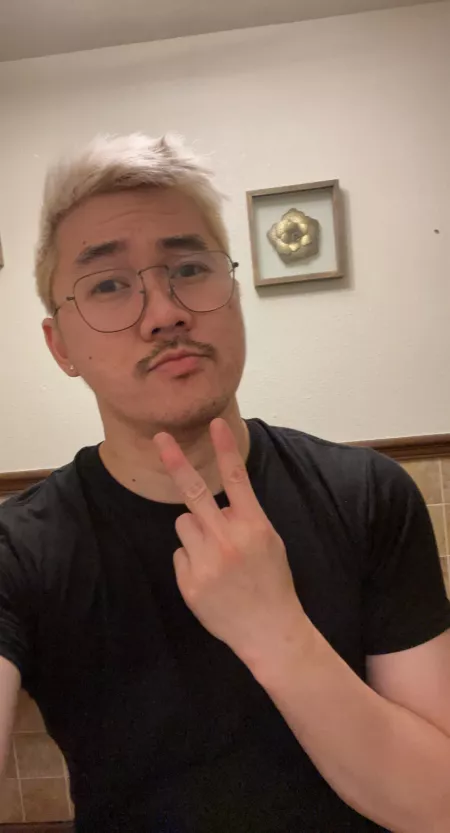 Hello 😊 by d_helios