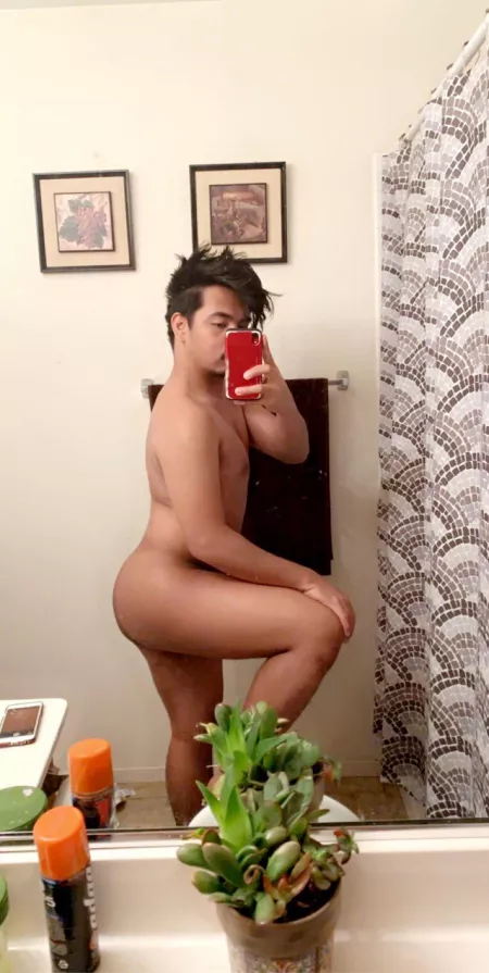 Hello :) by VingoVingoVingo